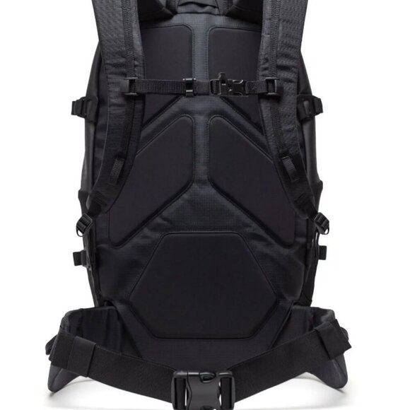 New Herschel Supply All Season Backpack 29L Black outdoor travel fashion $150msr main image 4
